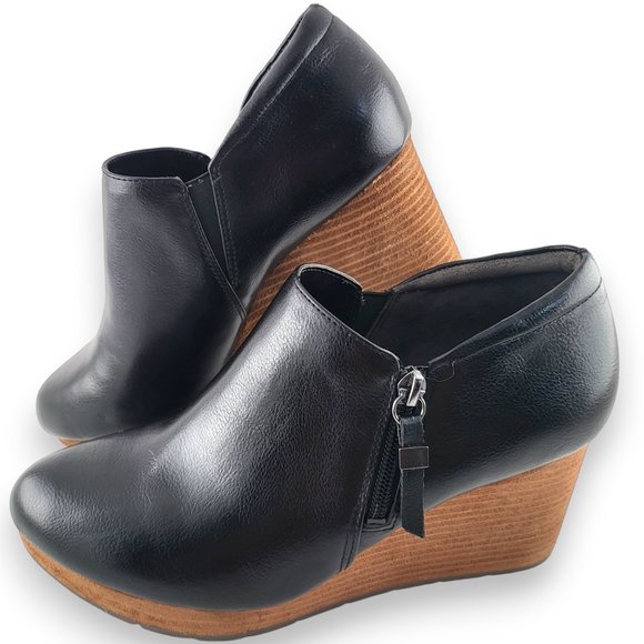 Dr. Scholl's Black Tan Almond Toe Wedge Bootie - US 9 - Picture 3 of 9